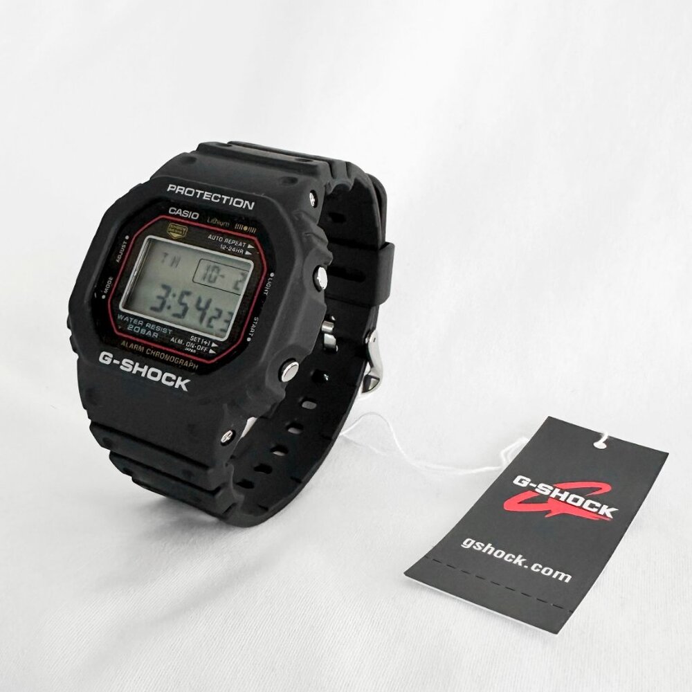 Casio G-SHOCK DW5000R-1A - New With Tags - Picture 3 of 15
